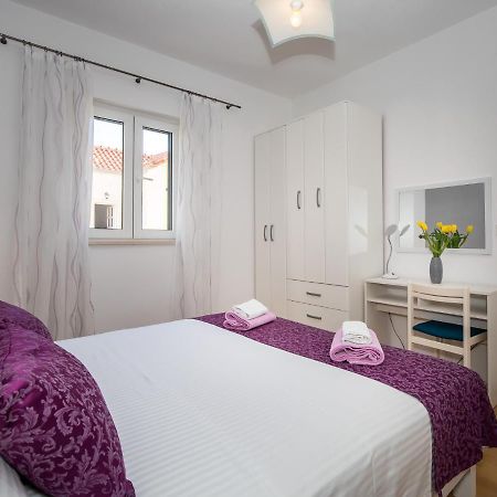 Apartmani Filipic Bol Eksteriør bilde