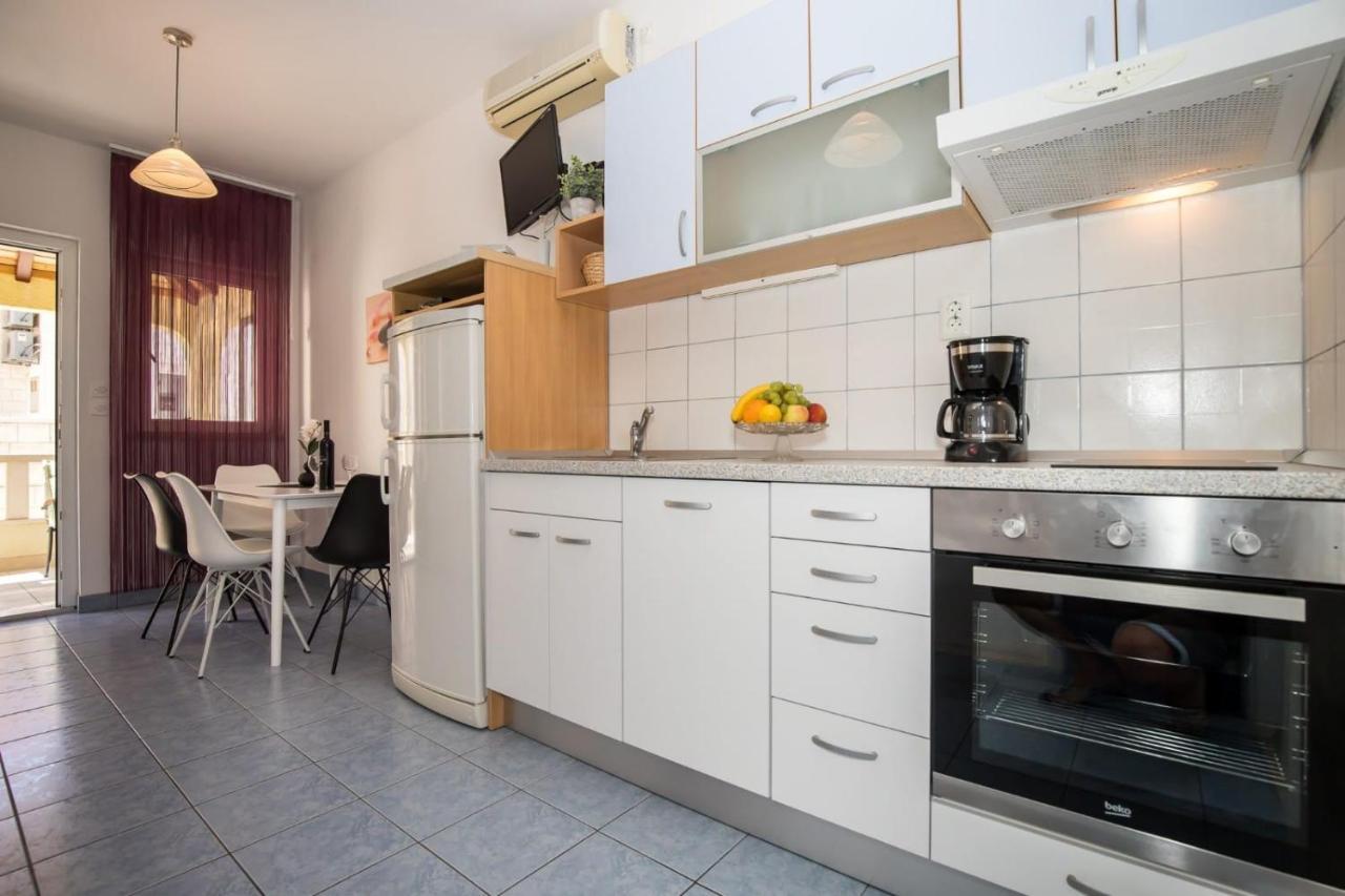 Apartmani Filipic Bol Eksteriør bilde